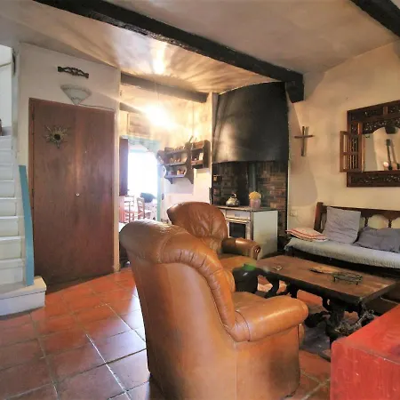 Maison Typique Climatisee Avec Terrasse, Bbq, Et Wifi Dans Hameau Pres Des Plages - 5 Couchages - Fr-1-309-369 * Port Vendres